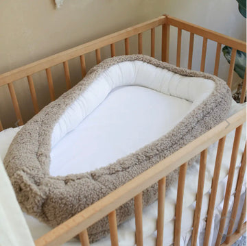 SAMPLE - Teddy Baby Nest